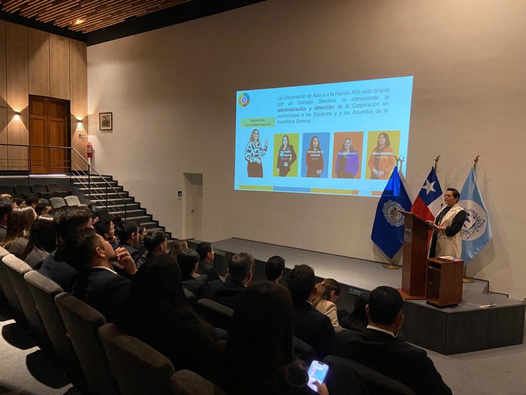 Charla Jenacrof